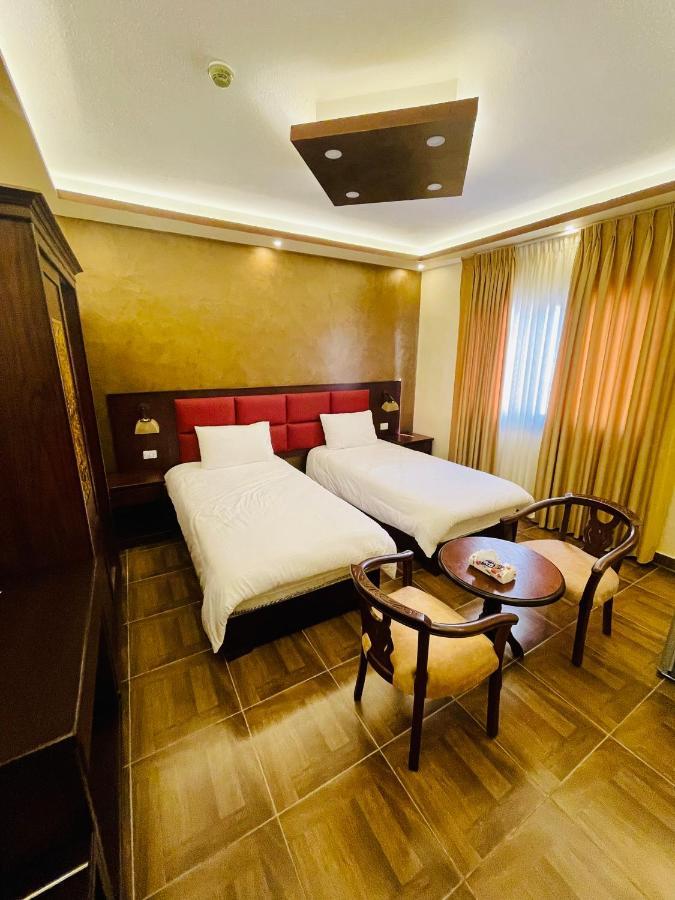와디무사 Esperanza Petra B&B 외부 사진