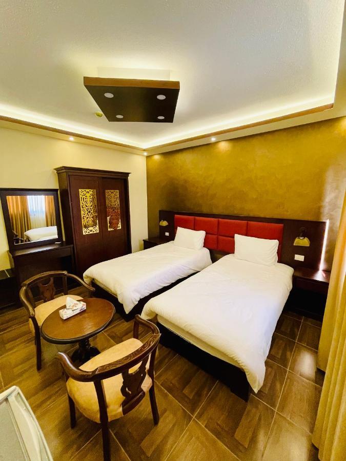 와디무사 Esperanza Petra B&B 외부 사진